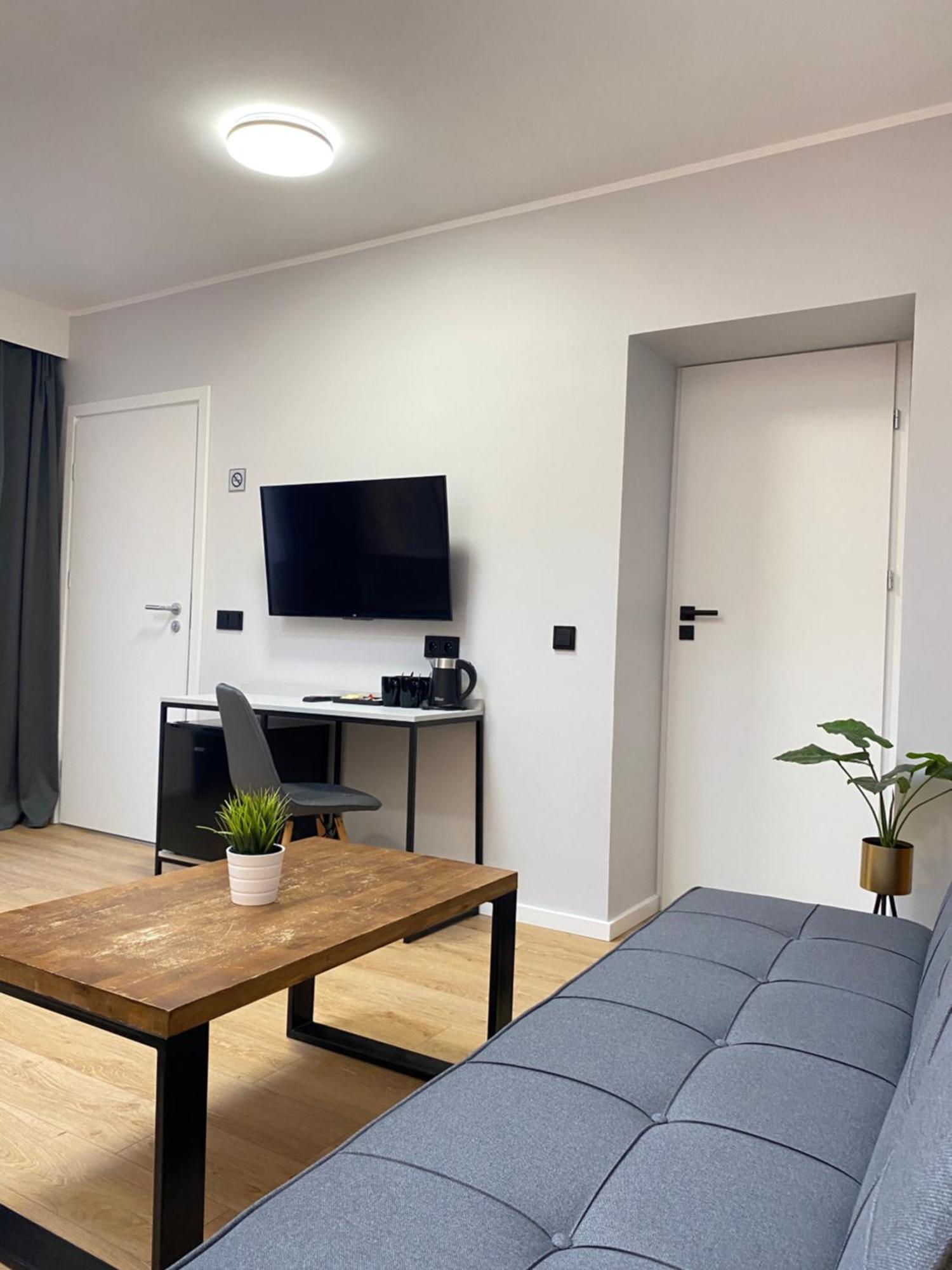 Cube House Aparthotel Краків Екстер'єр фото