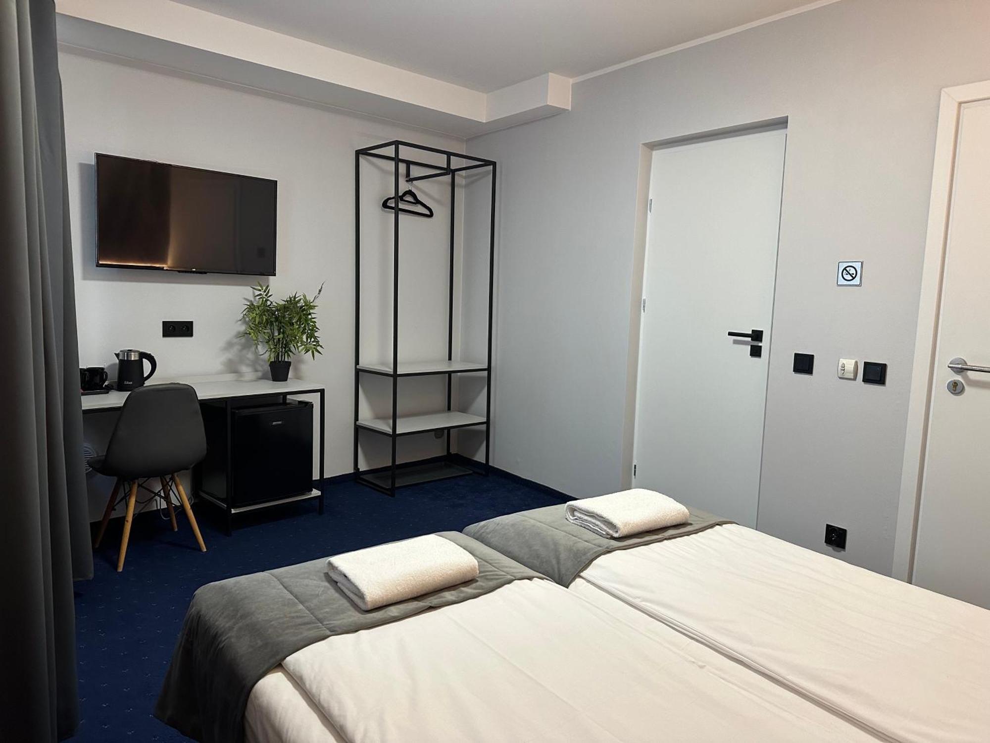 Cube House Aparthotel Краків Екстер'єр фото