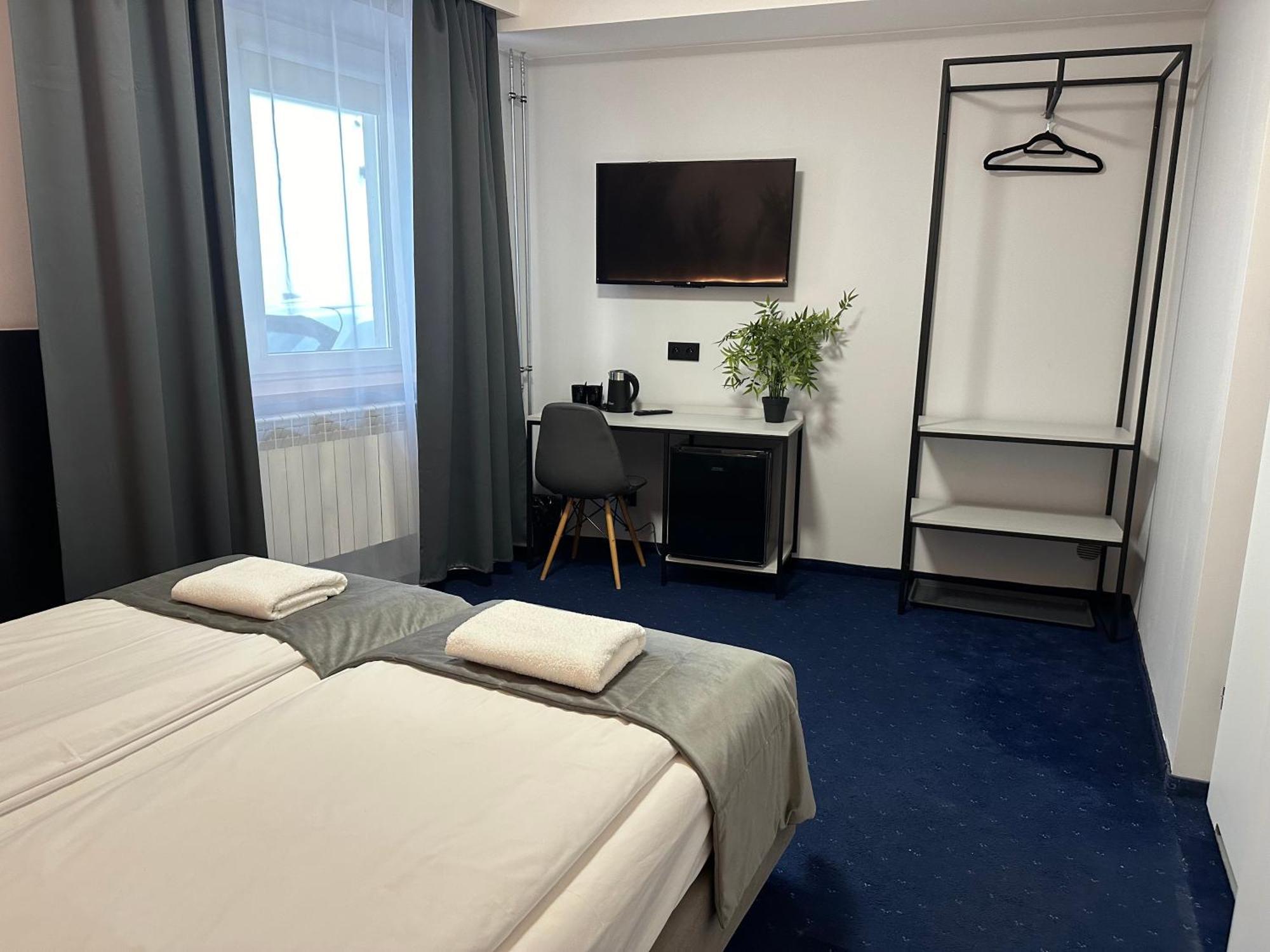 Cube House Aparthotel Краків Екстер'єр фото