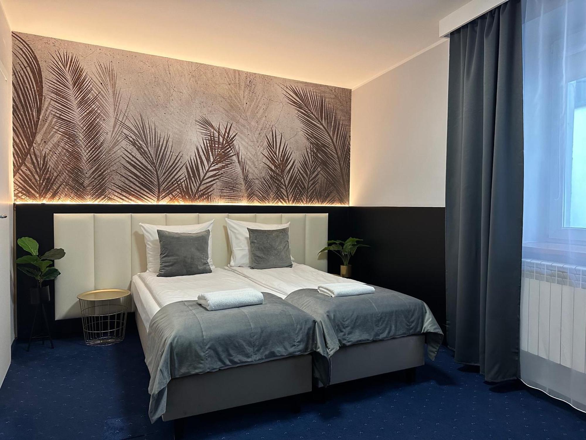 Cube House Aparthotel Краків Екстер'єр фото