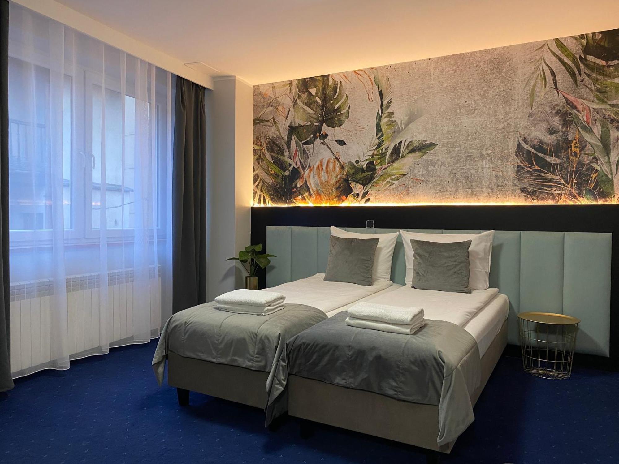 Cube House Aparthotel Краків Екстер'єр фото